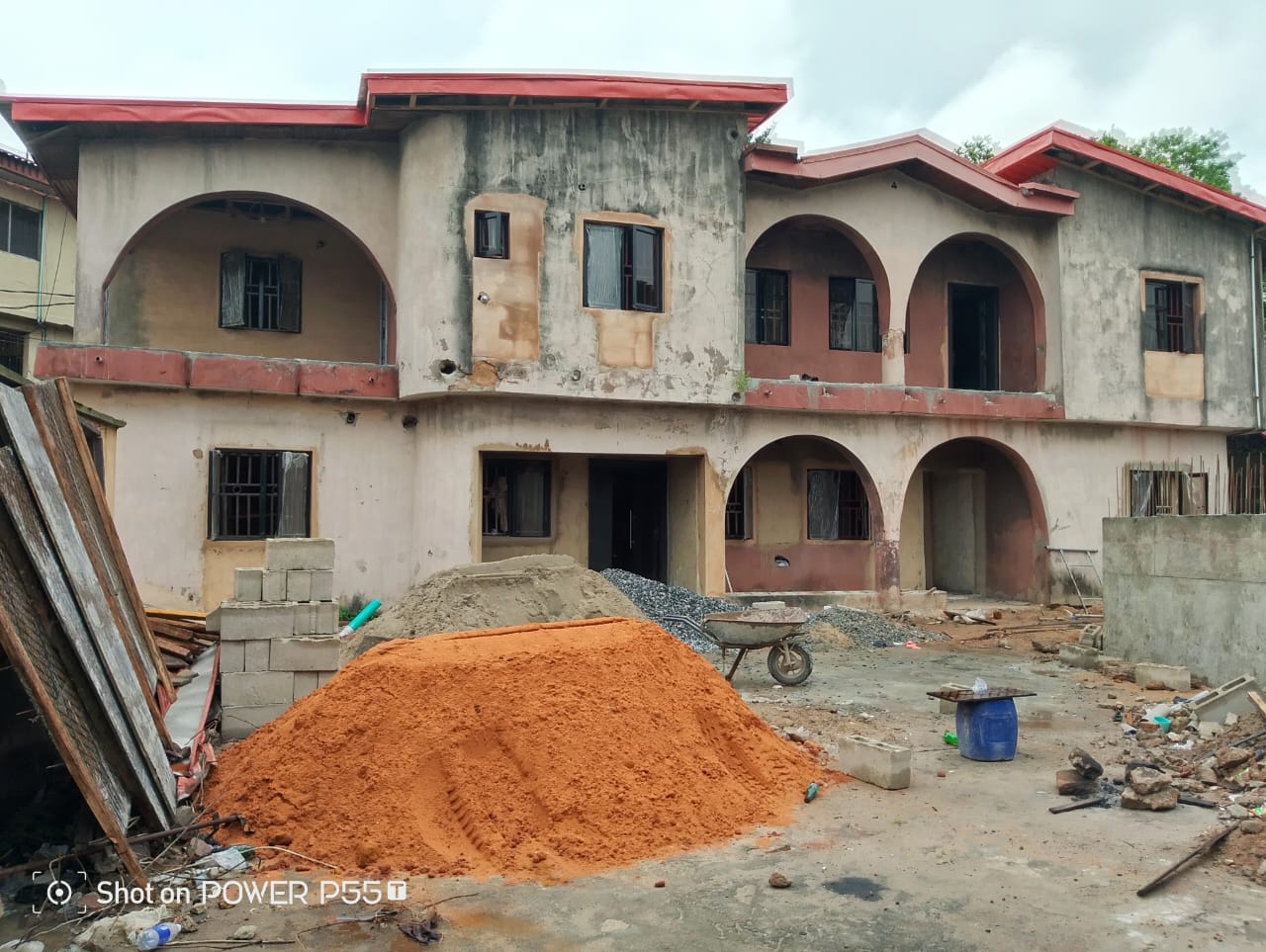 Sen. Muse project exterior